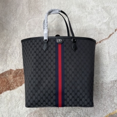 Gucci Shopping Bags